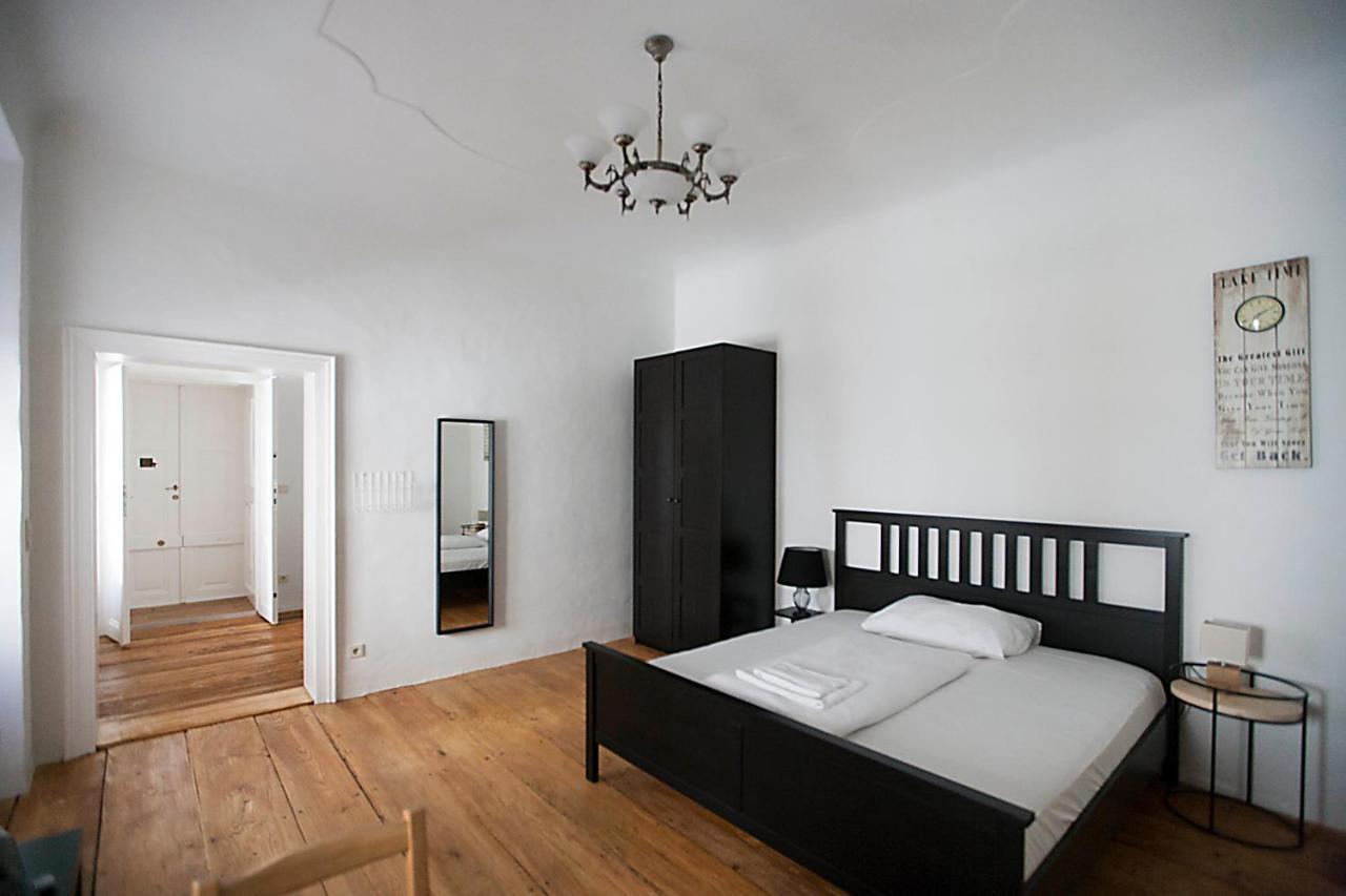 City Center Homes Вена Экстерьер фото